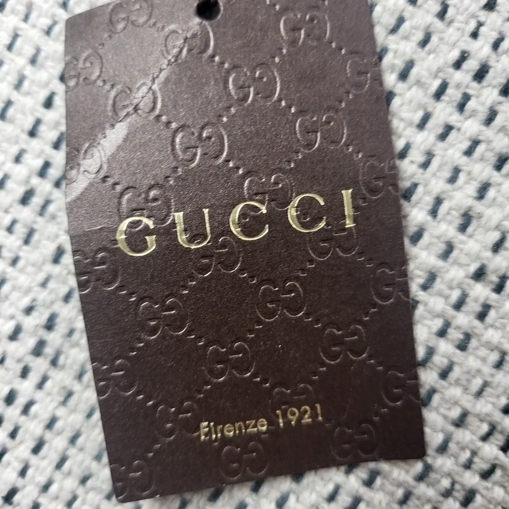 Gucci Scarf Womens‎ Silk Square Waterlilies Elephant L'Aveugle Par Amour